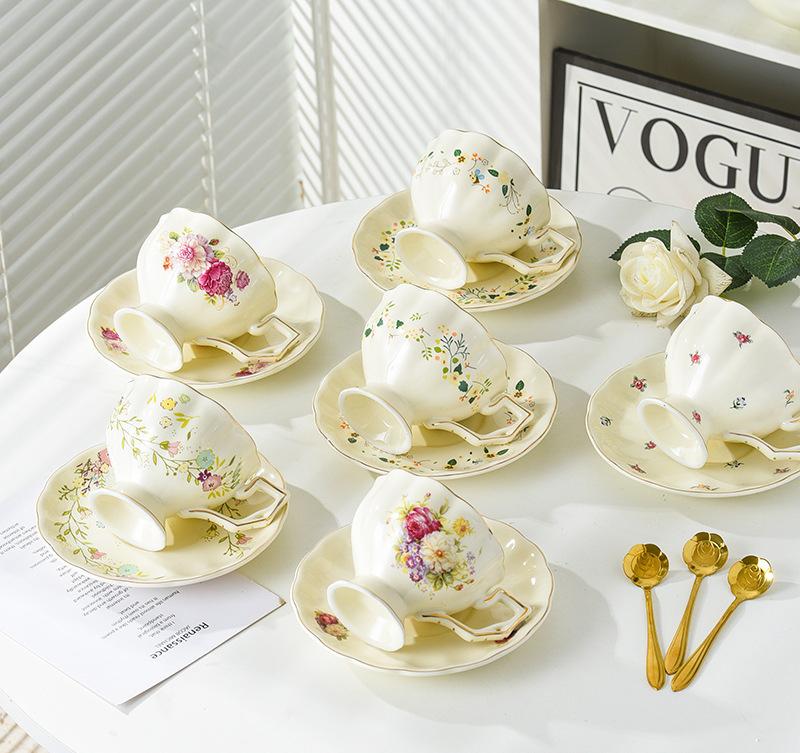 Винтажная Пномпеньская французская керамическая чашка для послеобеденного чая и кофе с цветком