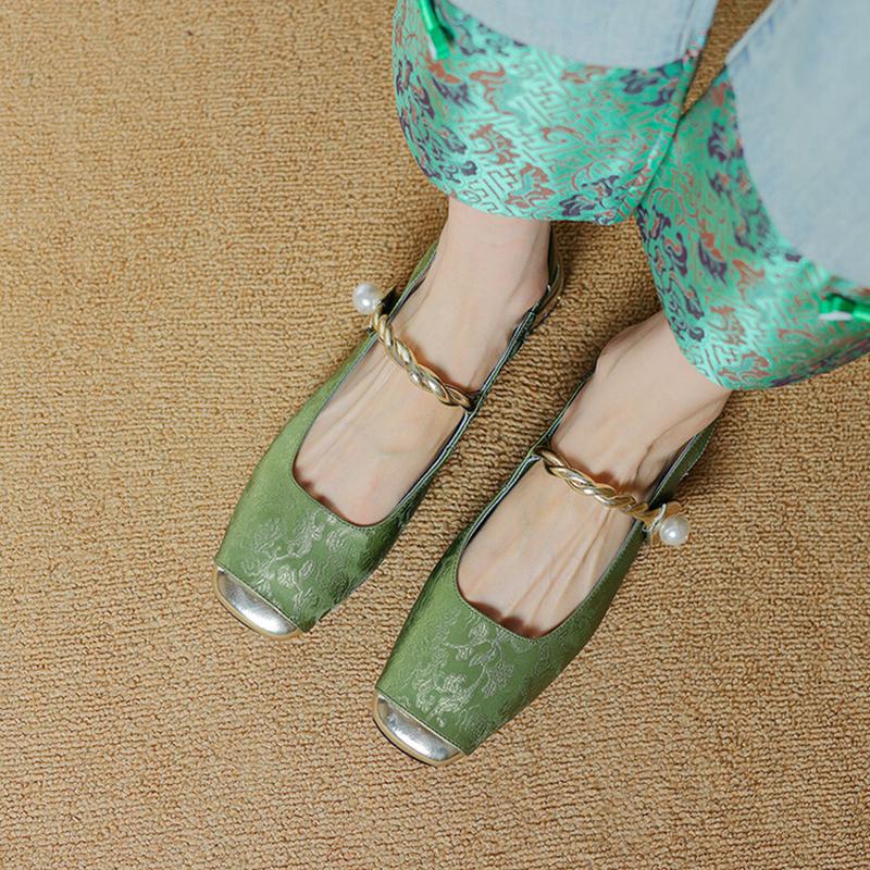 Модные женские босоножки с принтом на низком каблуке 2024 года, летние туфли с квадратным носком и жемчугом, туфли-лодочки с открытым носком и толстым каблуком, женские босоножки