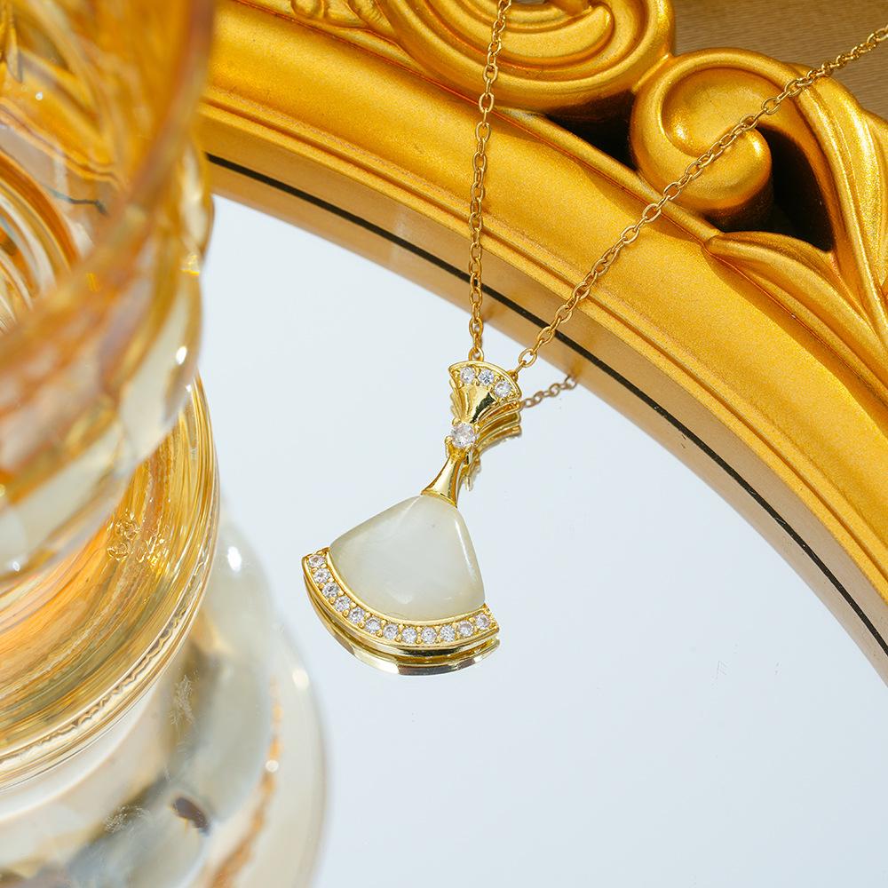Diamond-inlaid Cat's Eye Stone Skirt Necklace for Women Light Luxury Fan-shaped Versatile Collarbone Chain