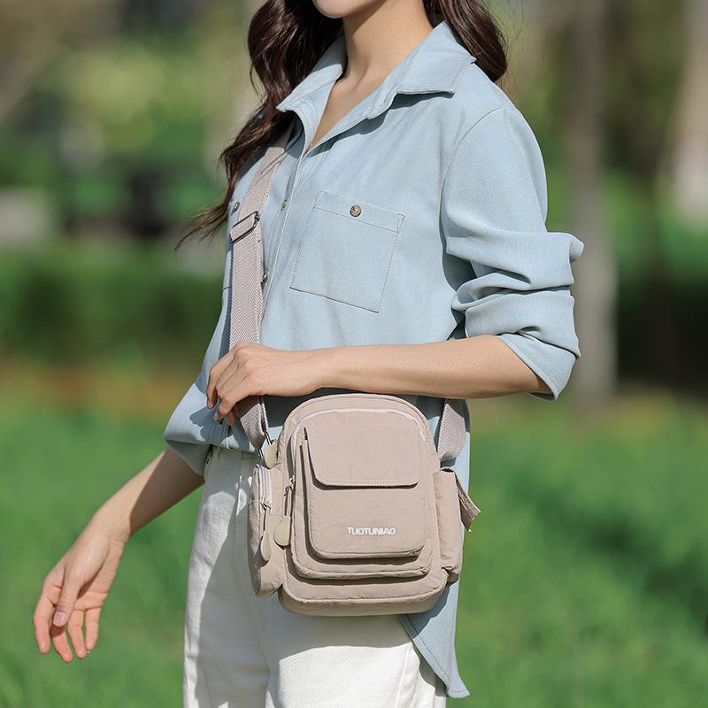 Повседневный водонепроницаемый многокарманный рюкзак для поездок на работу, новинка лета 2025 года, портативная сумка через плечо, сумка кроссбоди