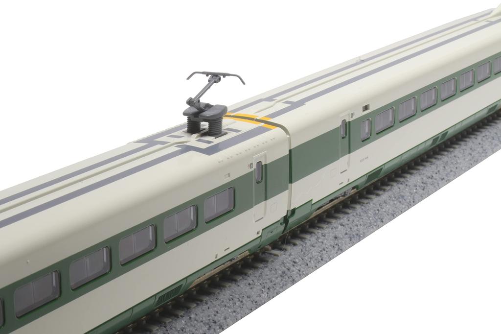 KATO N Gauge E2 Series 1000 Series Shinkansen 200 Series Color Set Project Railway Model Train 10-car [Special Product] 10-1807