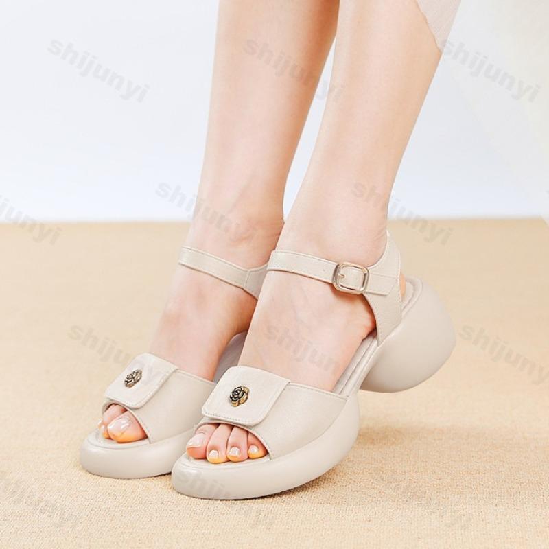 Fashion Retro Soft Flower Sandals for Women 2025 Summer Thick Heels New Elegant Temperament Roman Style Comfortable Open Toes High Heels