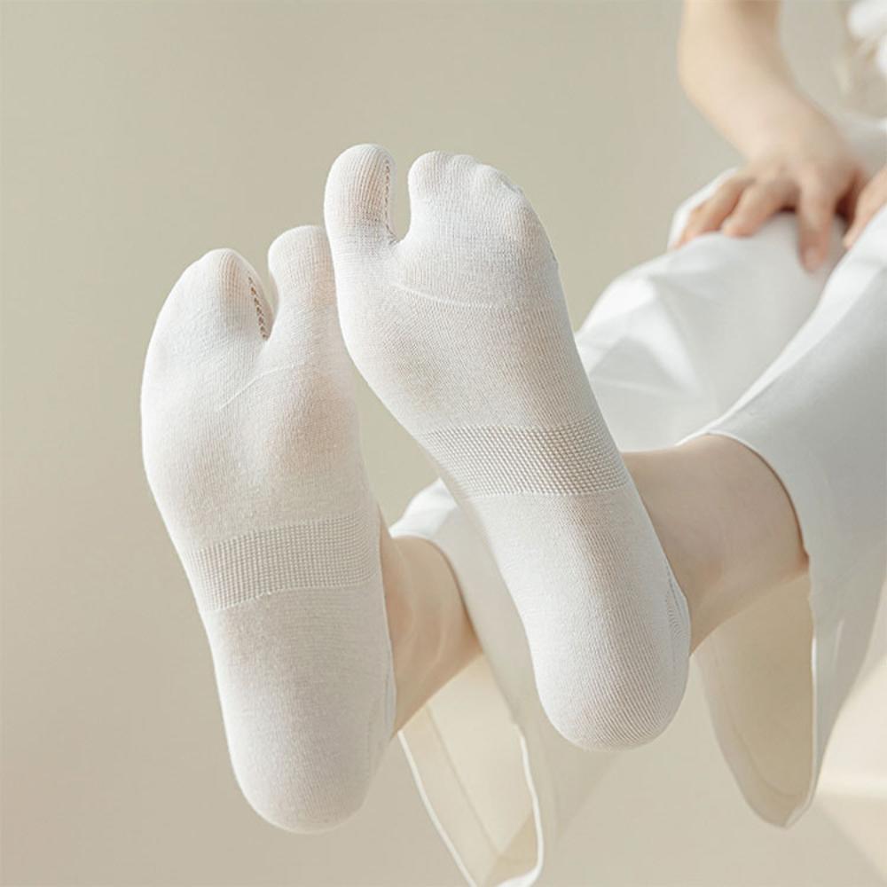 Solid Color Invisible Tabi Socks Cotton Non-slip Two Toe Socks Separate Toe Boat Socks Sports