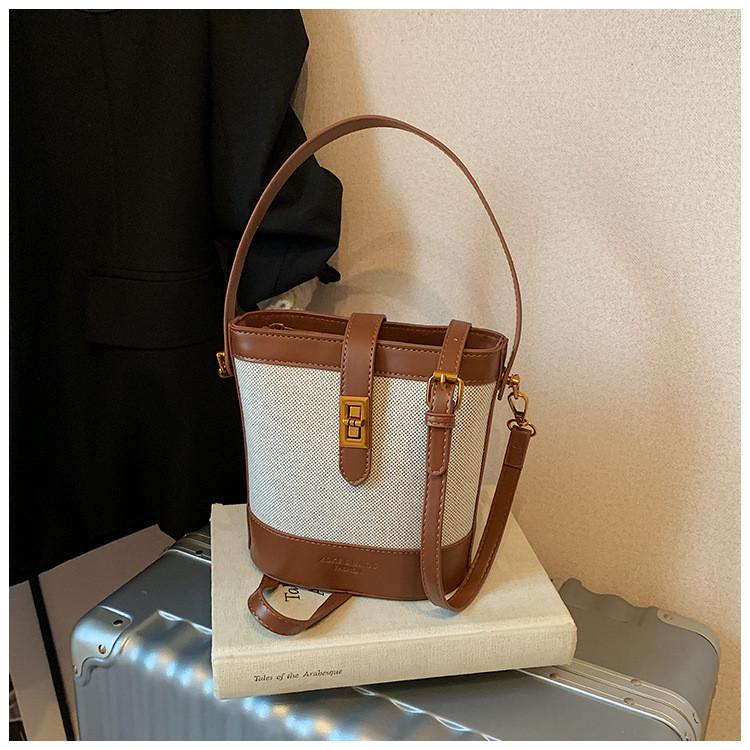 Ielgy Contrast Color Niche Messenger Bag Casual Portable Bucket Bag
