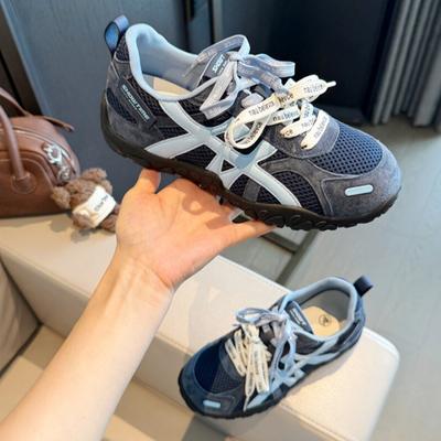 Женская обувь – Кроссовки