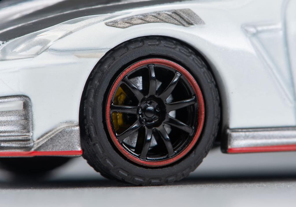 TOMYTEC Tomica Limited Vintage Neo Nissan NISMO Special Edition 2022model White Finished Product 1/64 LV-N254b GT-R