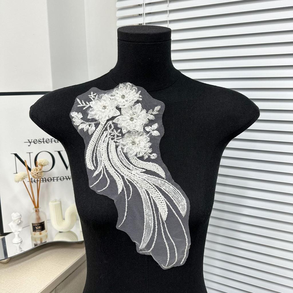 Шитье Вышивка бисером Кирпичный бисер Один цветок Сделай сам Бутоньерка Аксессуары Платье Свадебные аксессуары, Декоративная одежда, Аксессуары