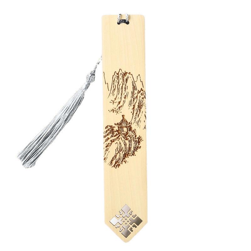 Sandalwood & Pine Bookmark Set: Elegant Gift for Team Building & Annual Meetings