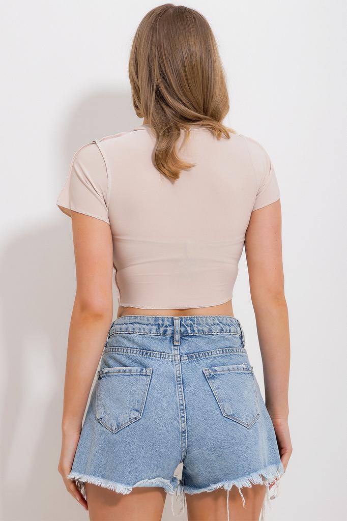 Women's Blouse New Season Fashion Gray Crew Neck Front Stitched Crop Sandy Blouse