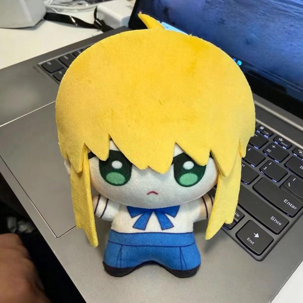 10 см Fate Гильгамеш Наполненная игрушка Брелок Алтрия Пендрагон Плюшевая фигурка Мешочек День Рождения Манга Фигурка с подушкой Поддержка Рождественский Подарок