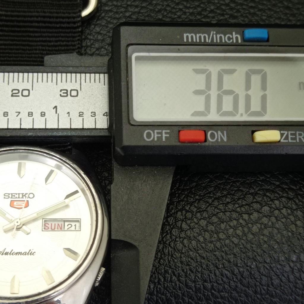 VINTAGE SEIKO 5 AUTOMATIC 6309A JAPAN MENS SILVER COLOR DIAL WATCH A701255-5 R206a-a701255