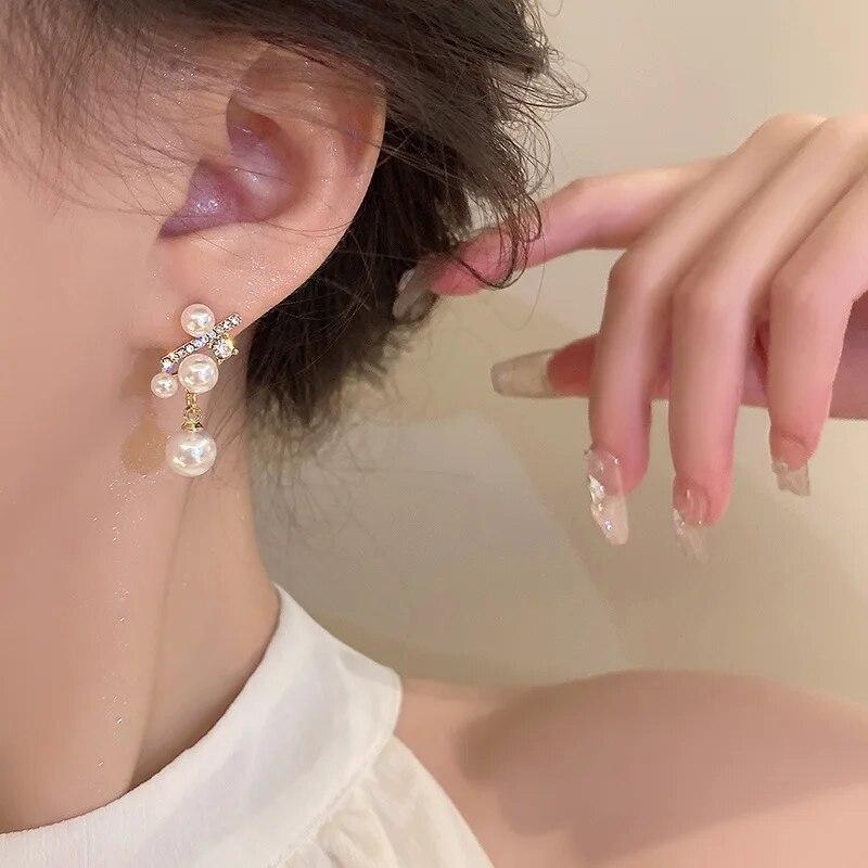 Новые элегантные висячие серьги с искусственным жемчугом для женщин, изысканные подвесные серьги с кристаллами нестандартной формы Brincos, модные вечерние украшения