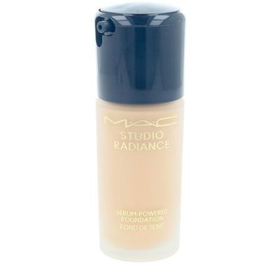 Жидкие тональные основы Тональная основа с распылителем STUDIO RADIANCE SERUM #NC20 30 мл