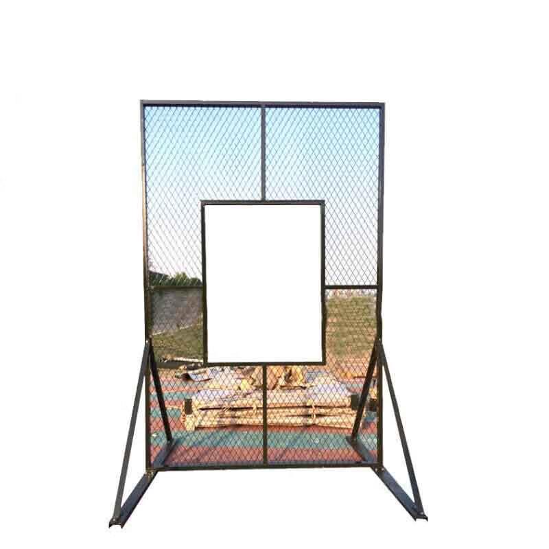 Mobile Iron Mesh Grenade Throwing Training Simulator