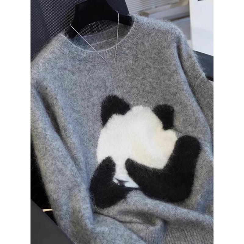 Women's Korean Style Panda Embroidery Cashmere Knitwear: Loose, Drop Shoulder, Round Neck Sweater for Autumn/Winter.