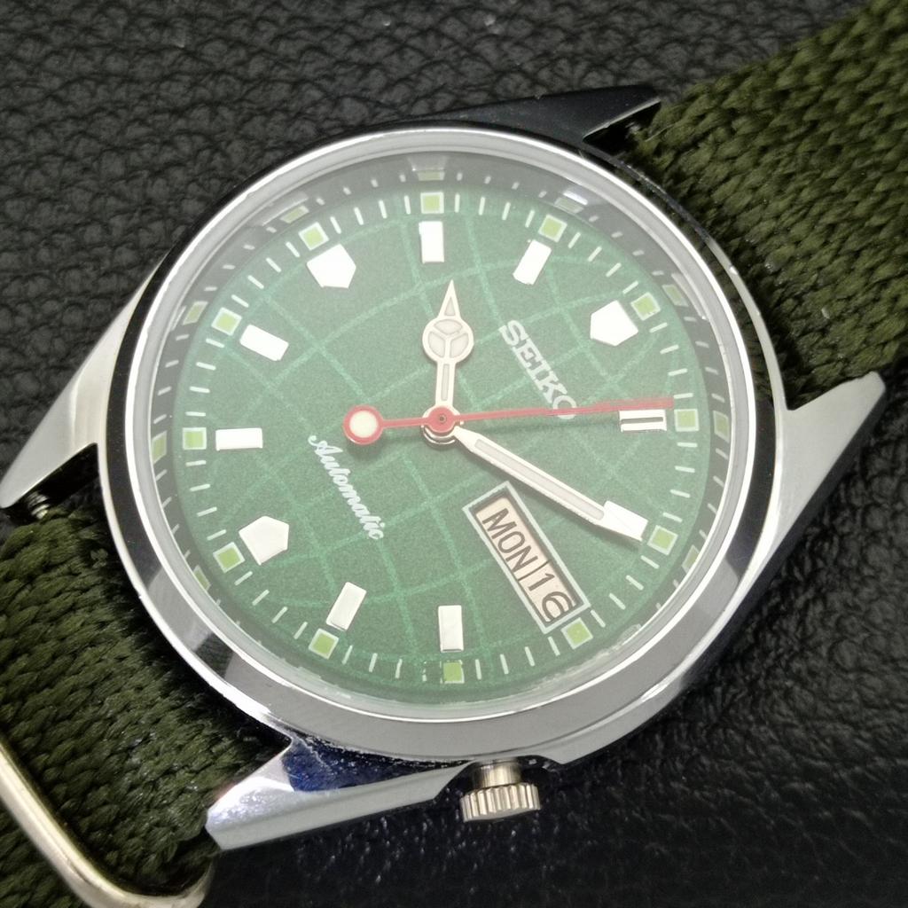 ВОССТАНОВЛЕННЫЕ ВИНТАЖНЫЕ АВТОМАТИЧЕСКИЕ МУЖСКИЕ ЧАСЫ SEIKO JAPAN С ЗЕЛЕНЫМ ЦИФЕРБЛАТОМ a433576-2