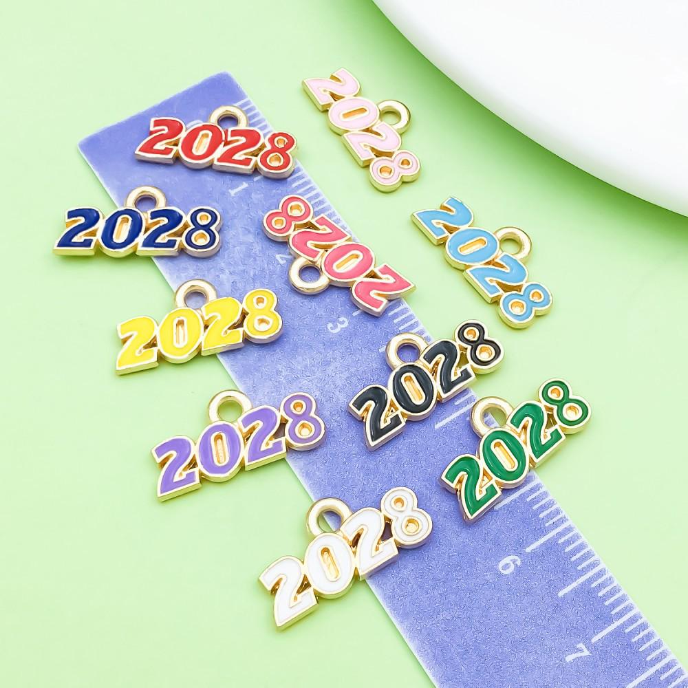10 цветных эмалевых подвесок с цифрами 2028 года для DIY украшений и аксессуаров