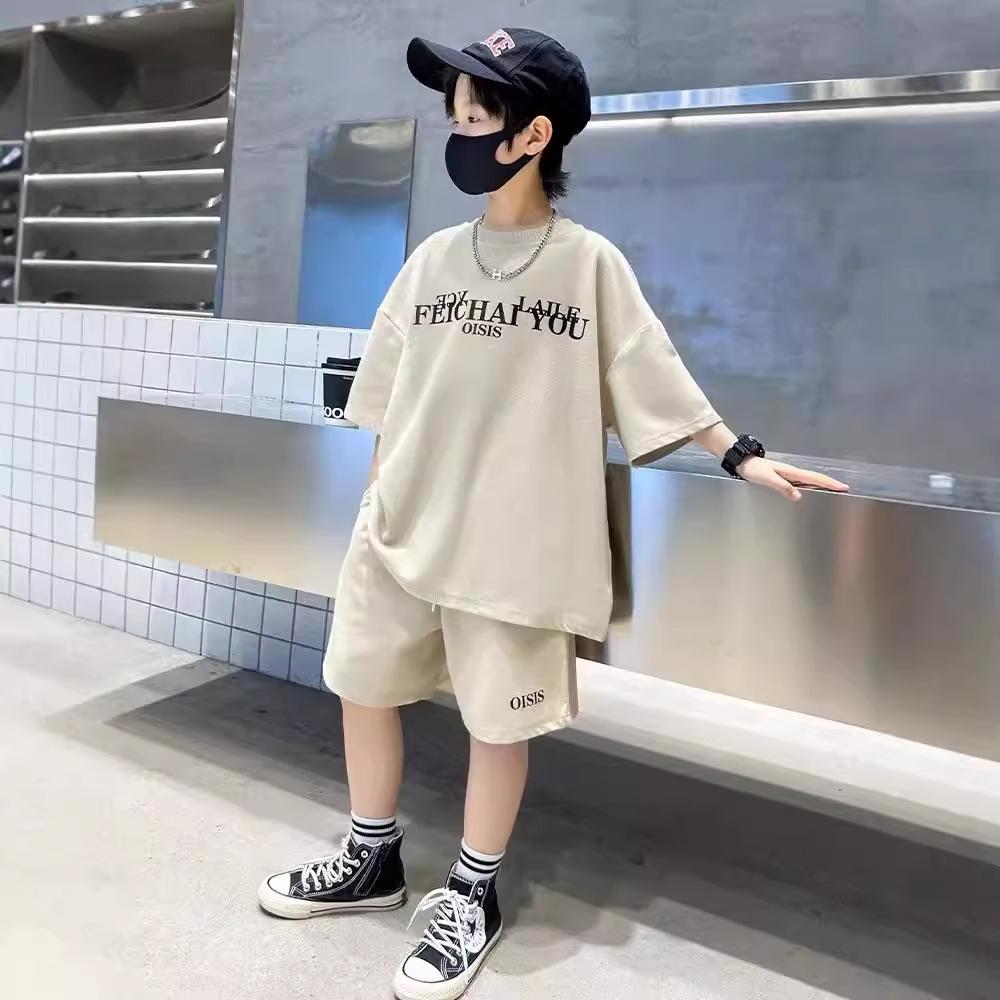 Летний красивый комплект для мальчиков, детский комплект из двух предметов: футболка с короткими рукавами и шорты для детей среднего и большого возраста