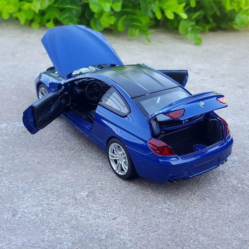 1/32 BMW M6 Coupe Alloy Car Model Diecast & Toy Vehicle Metal Toy Car Model Collection Sound Light Simulation Childrens Toy Gift