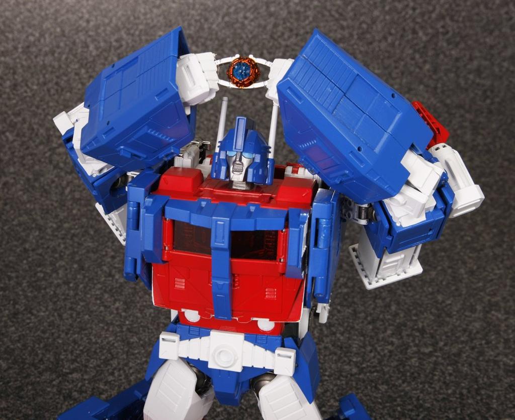 Трансформеры Шедевр MP22 Ультра Магнус