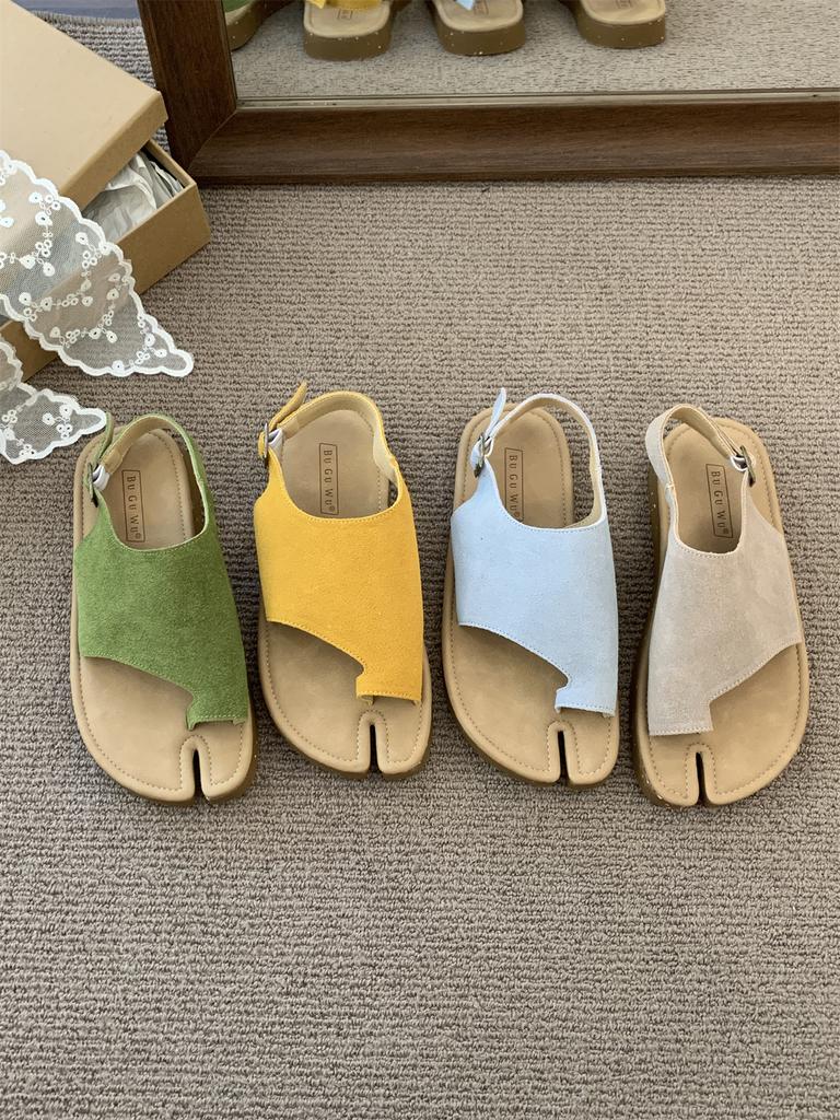 Fashion Women's Plus Size 40 Sandals Buckle Strap Round Toe Casual Female Flat Shoes Thimble Toe Cover Heel Comfortable Light Sandal