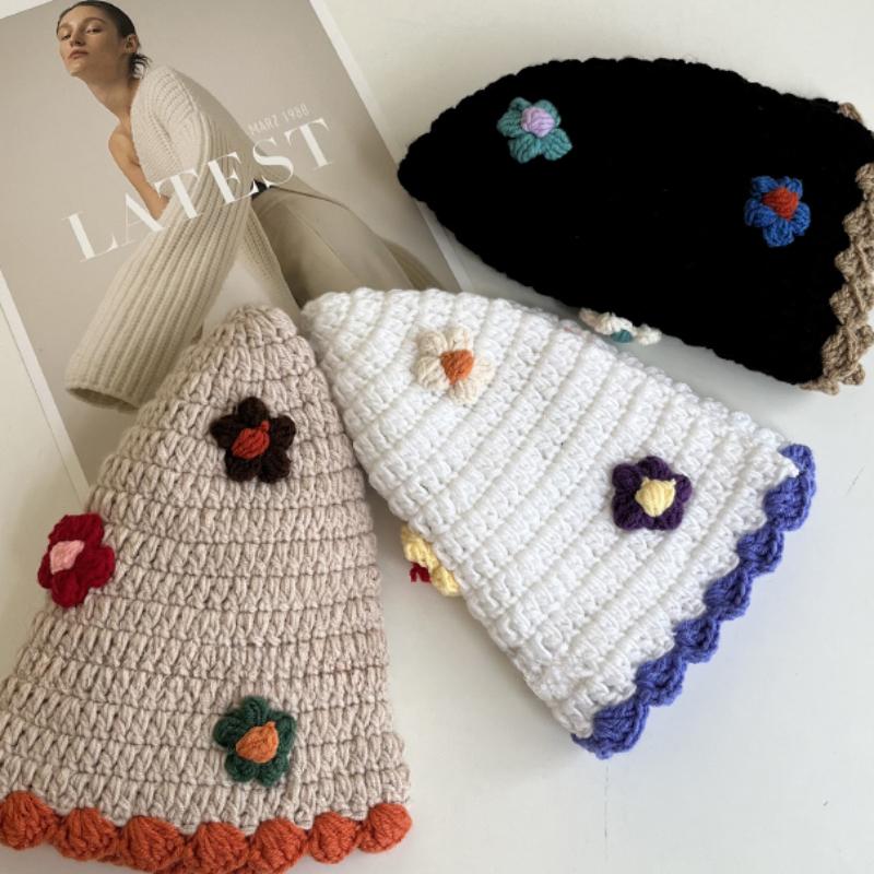 Japanese Sweet Flower Knitted Bucket Hats for Women Autumn and Winter Warm Cute Show Face Small Versatile Retro Basin Caps