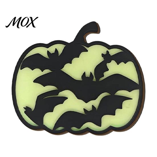 Indoor Halloween Atmosphere Lighting Glow-in-The-Dark Pumpkin, Spooky Wooden Pumpkin Ornament, Black Cats Luminous Ornament Bats Ghosts Silhouette