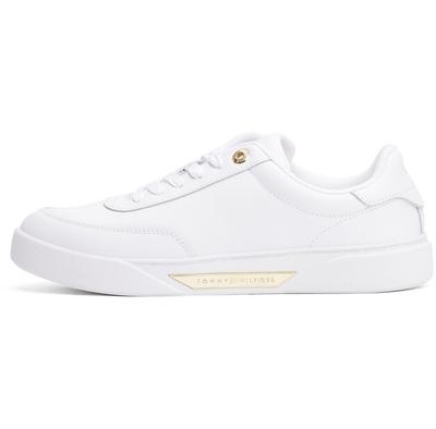 Кроссовки Essential Chic Court