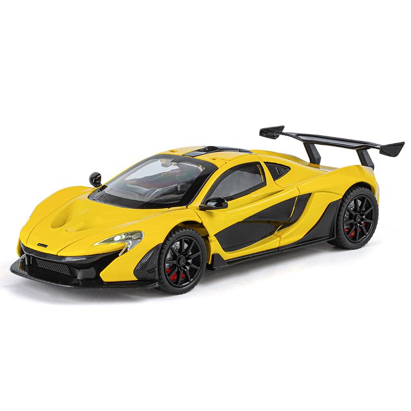 1/24 Симуляция McLaren P1 Металлическая модель автомобиля Двери и капот открываются Имеет звуковые и световые функции Богат деталями