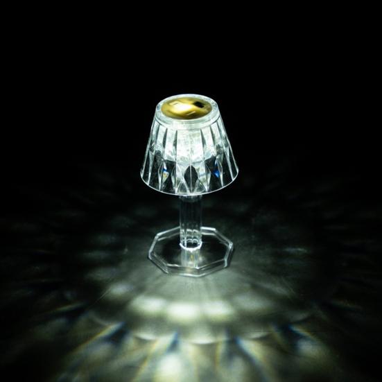 Ночник 3 цвета Энергосберегающий Работающий от батареек Настольная лампа из искусственного кристалла