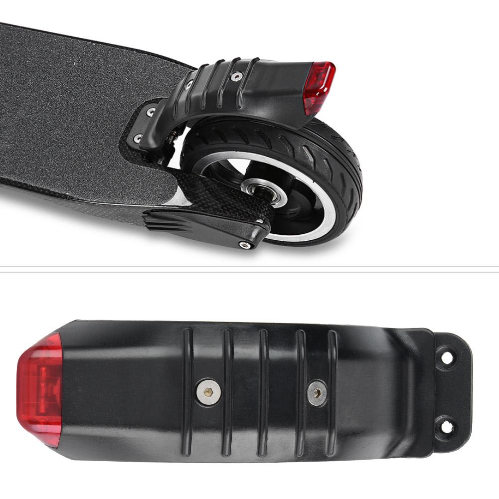 Заднее крыло Задние крылья с фонарем Запасная часть для 5,5-дюймового электросамоката