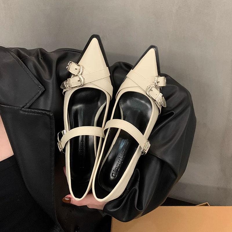 Весна-лето Новые женские туфли-лодочки с острым носком, декоративной пряжкой, черным мелким ремешком сзади, средний каблук, одинарные туфли для женщин 2024