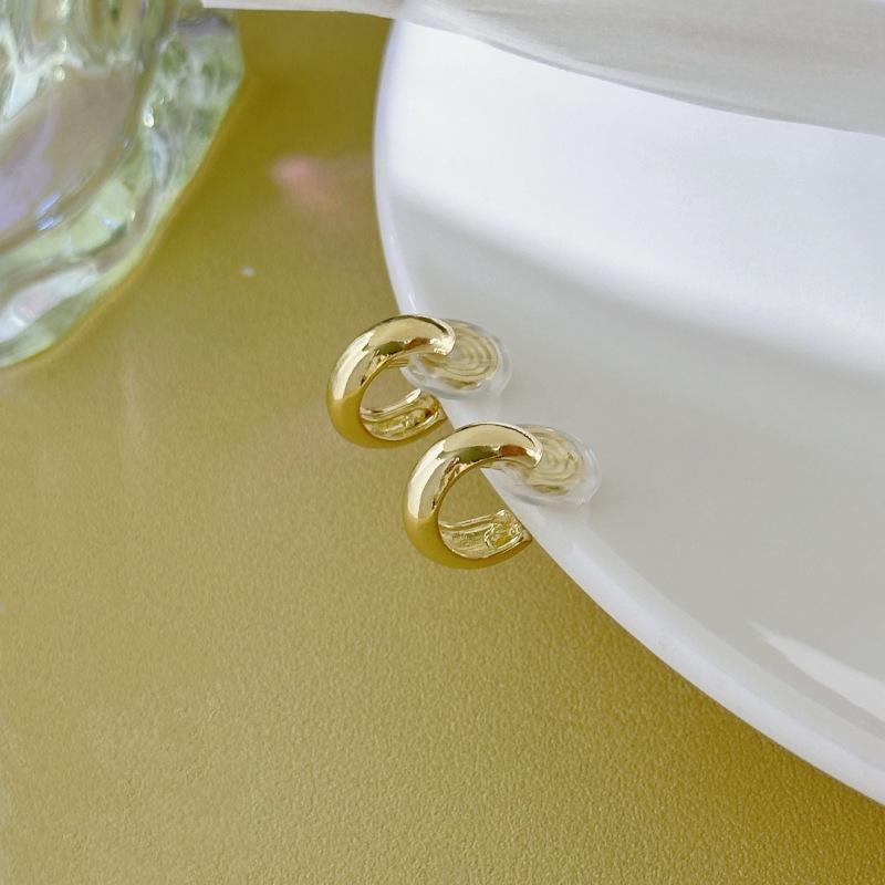 Clip Earrings Female Buckle Ear Cuff No Piercings Ear for Women Fashion Jewelry