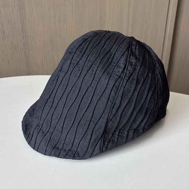 Retro texture pleated forward hat children spring and autumn solid color versatile face little painter hat beret