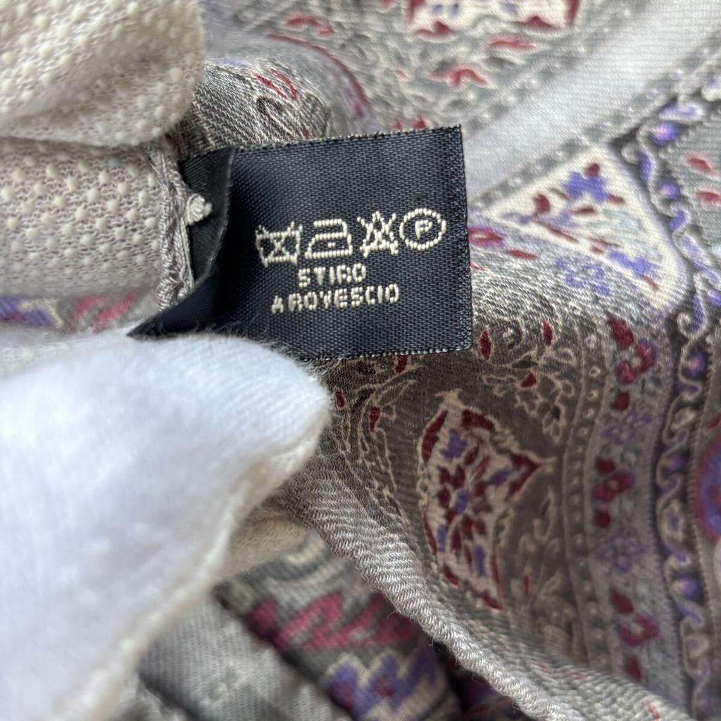 Б/у шарф ETRO зеленый фиолетовый розовый бежевый узор пейсли пейсли сделано в Италии