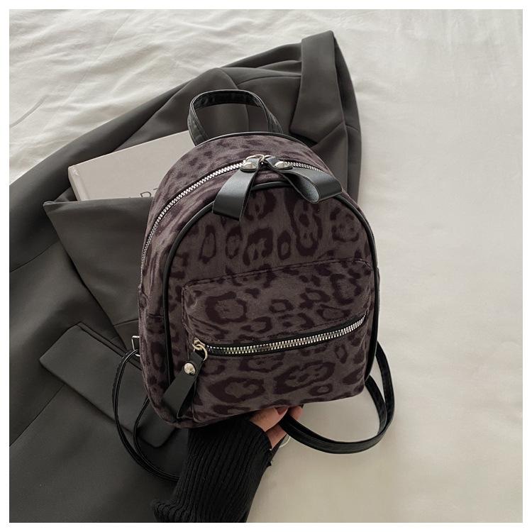 Women's 2024 Retro Leopard Print Backpack - Versatile High-End Autumn/Winter Fashion