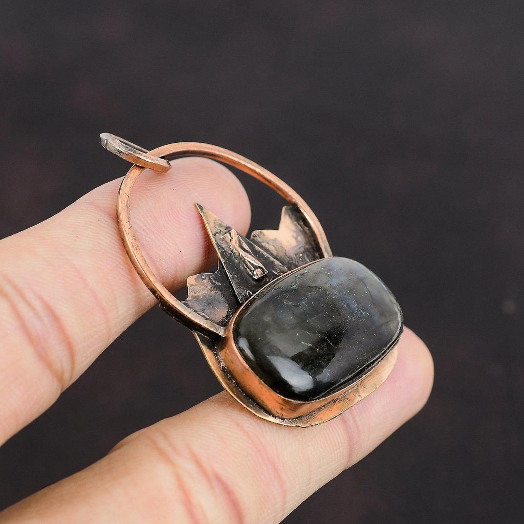 Подвеска из лабрадорита и меди, оригинальный кулон из драгоценного камня, подвески ручной работы, оксидированная медь, ювелирный дизайнерский кулон для подарка, кулон с камнем по рождению