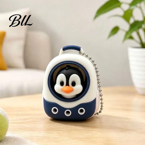 Stress Relief Gadgets Animal Backpack Clicker Fidget Toy, Dog Cat Penguin Parrot Office Desk Toys Finger Clicker, Handbag Decorative Accessory