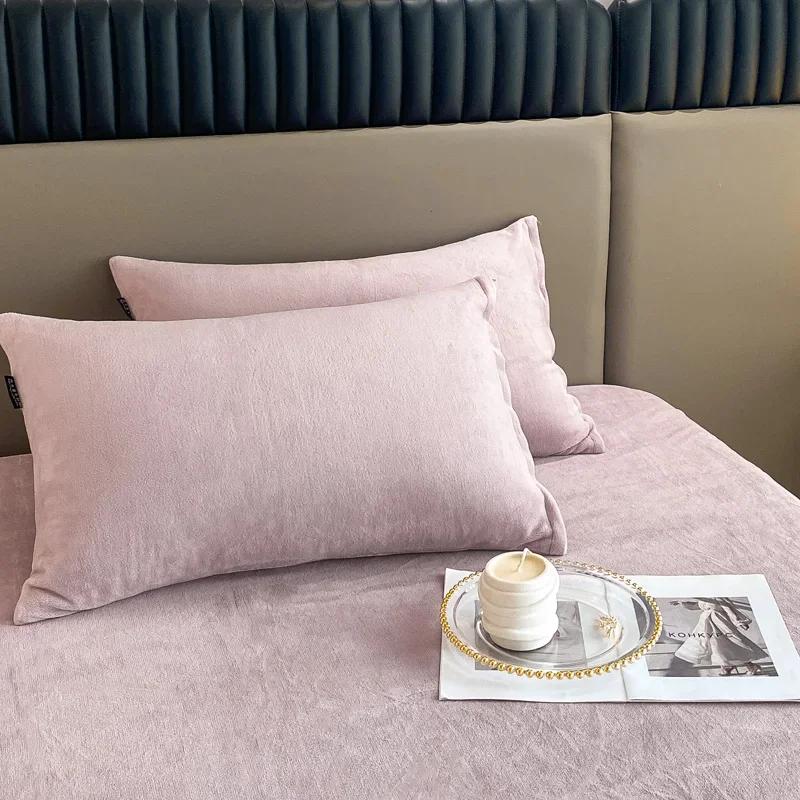 Velvet Fabric Pillowcase Bedding Sleeping Pillowcover High Quality Solid Color Pillow Cover Winter Warm Flannel Pillow Case