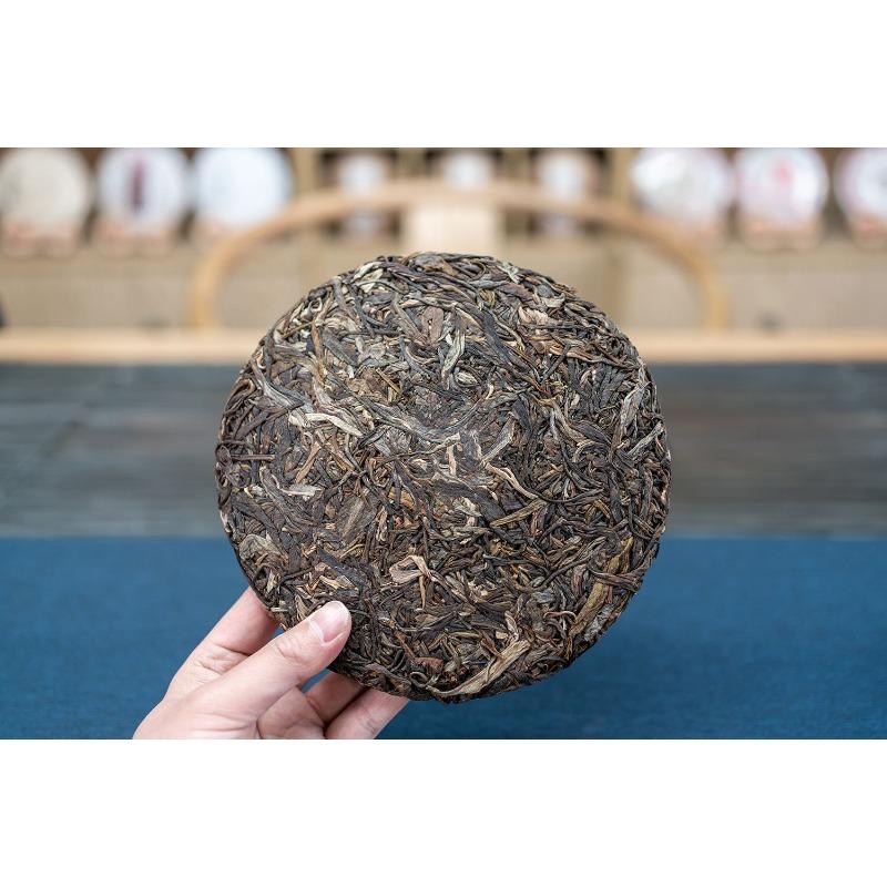 Иу передал зеленую печать Пуэр чайный пирог 357 г Юньнаньский древний чай из семи семян дерева чай