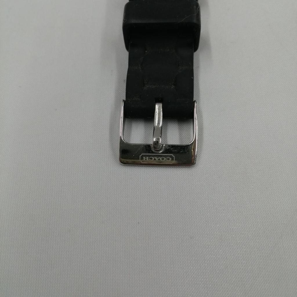 Подержанные кварцевые часы COACH