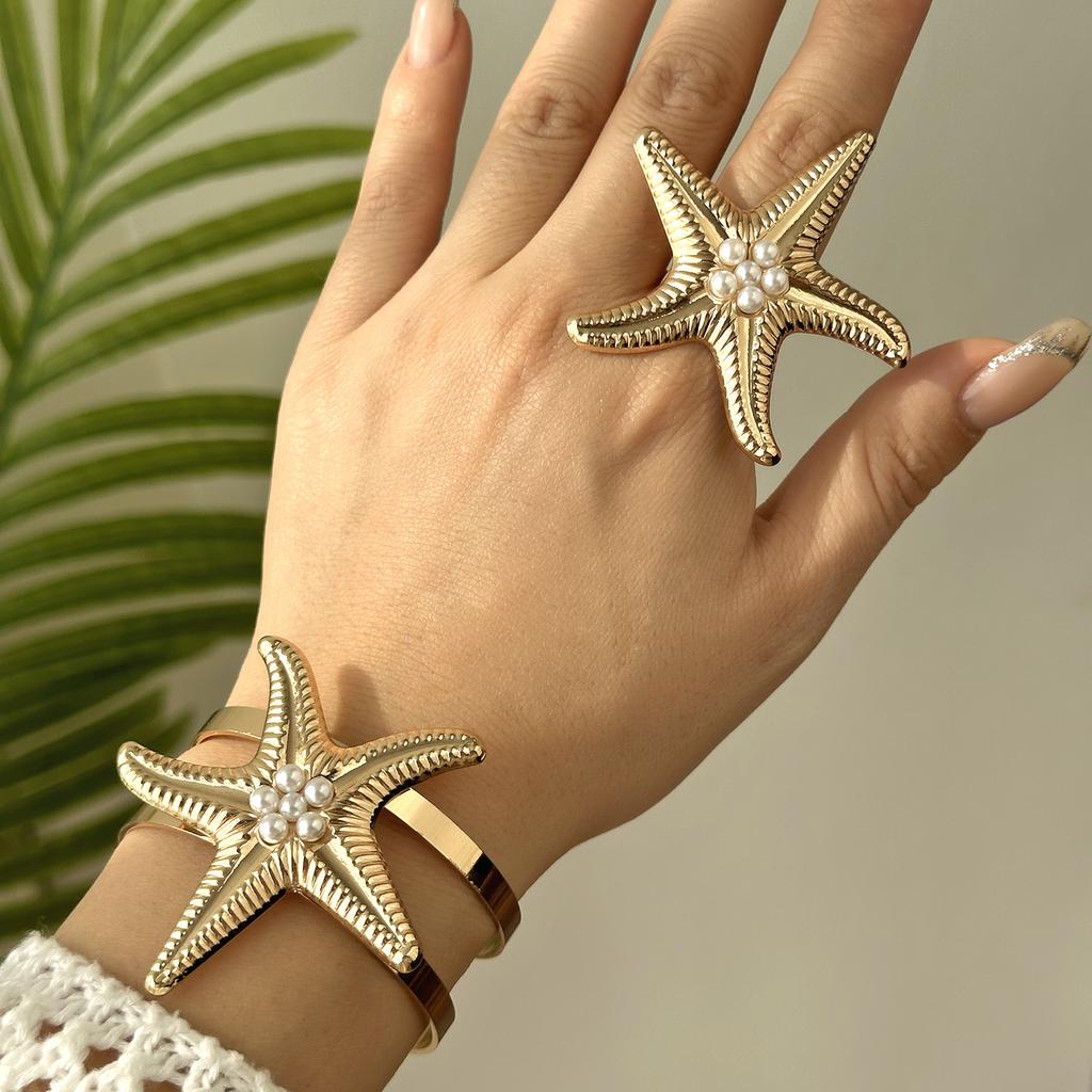 Exaggerated Metal Starfish Bangles Ring Earring Set for Women Bohemia Conch Open Cuff Bangles Beach Vacation Jewelry Gifts