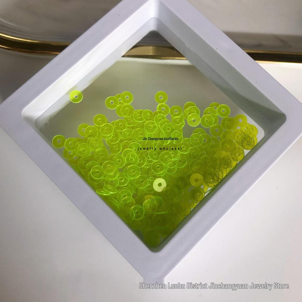 Цветные пайетки 4 мм с центральным отверстием для DIY поделок и аксессуаров для одежды