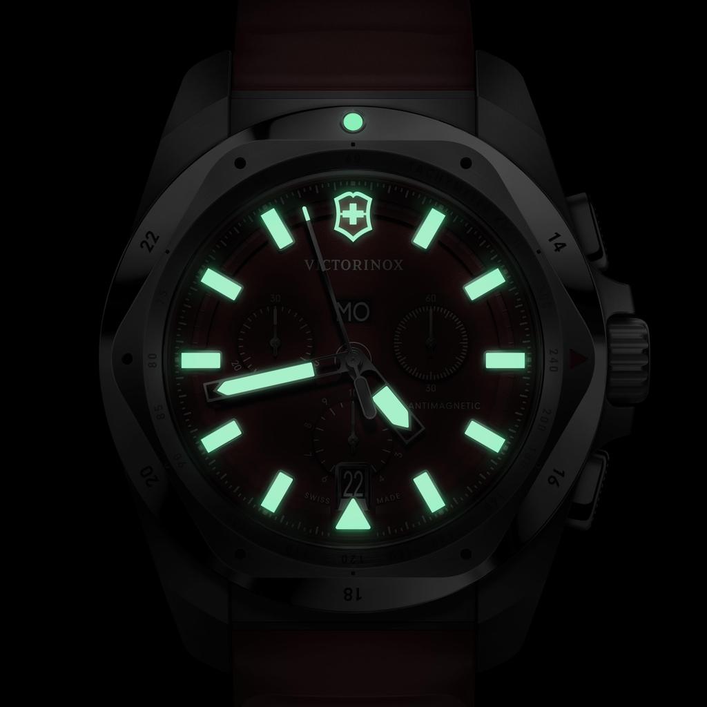 Victorinox CHRONO Корпус из переработанной нержавеющей стали Красный Красный резиновый Покрытие Водостойкий Безель I.N.O.X. Часы, Хронограф, (316L), Циферблат, Ремешок, Устойчивый,