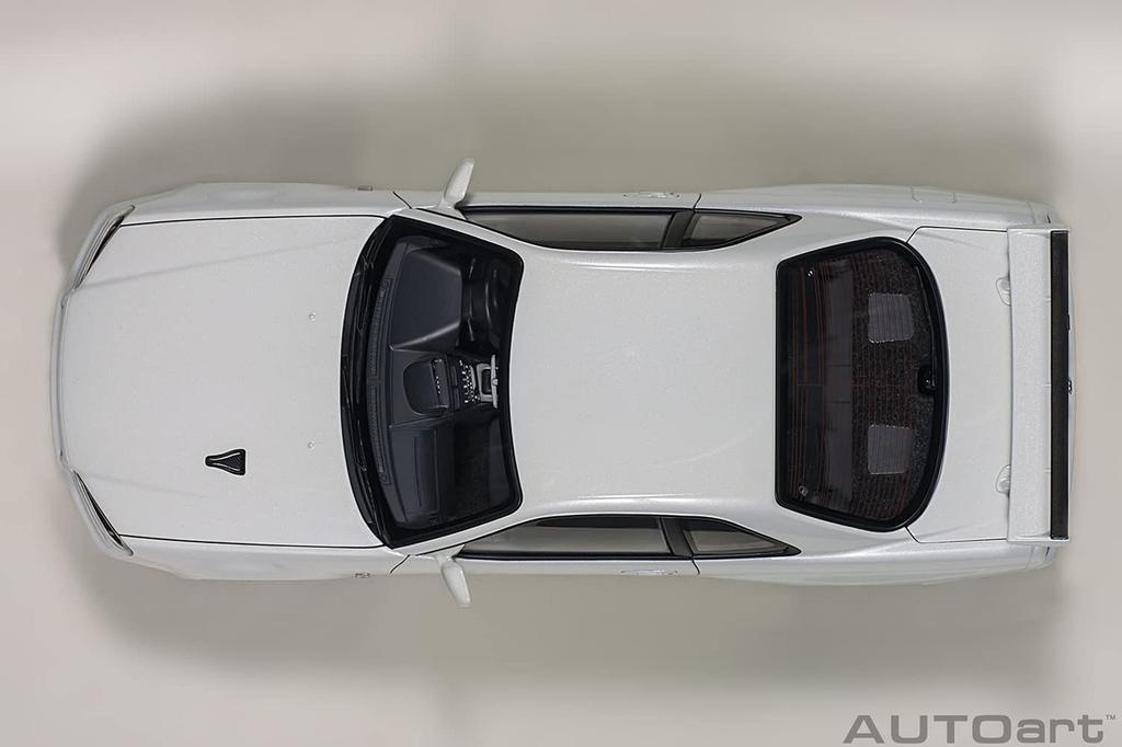 AUTOart Nissan Skyline V Spec II White Pearl Finished Product 77406 1/18 GT-R (R34)