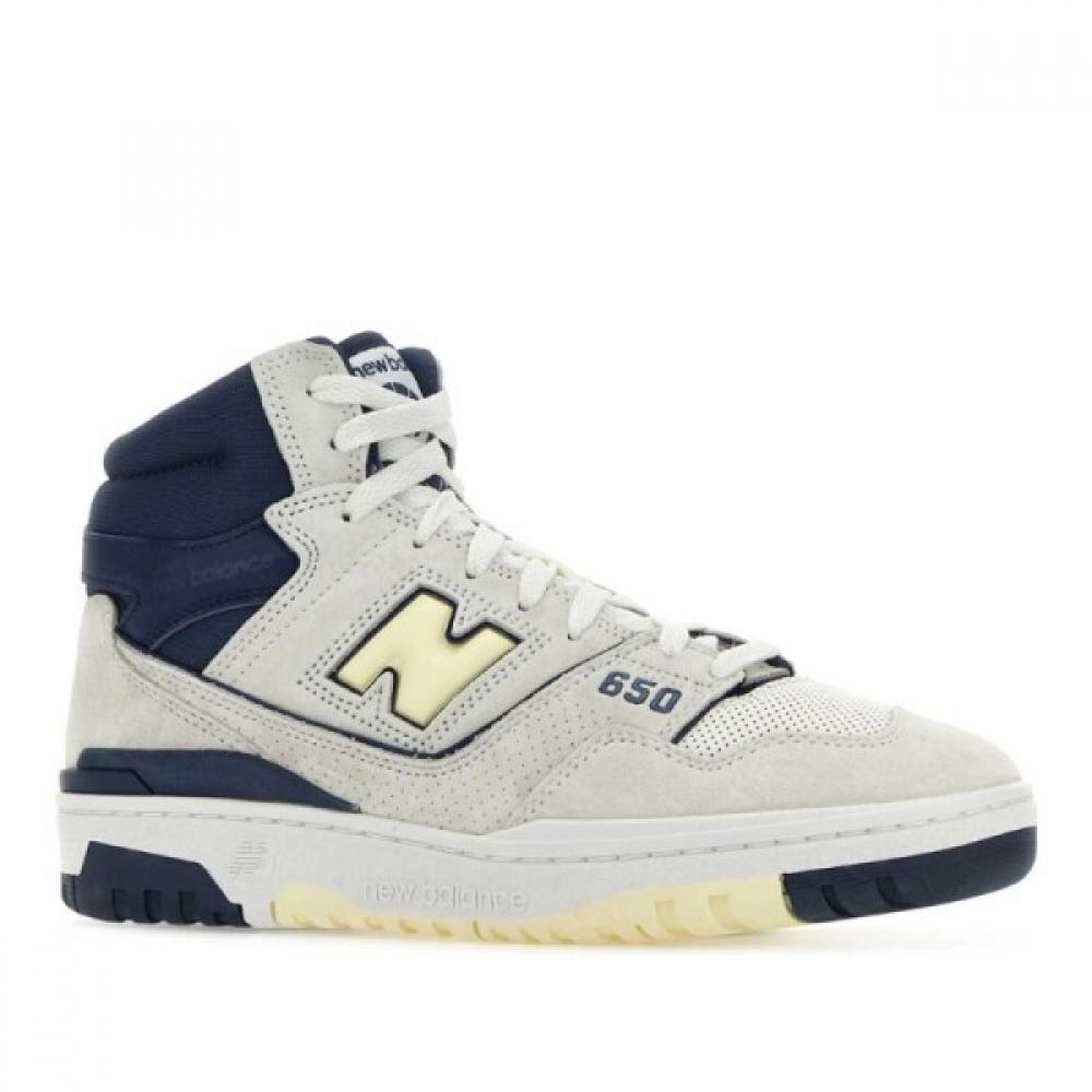 New Balance Suede Sneakers Bb650rvn Seasalt