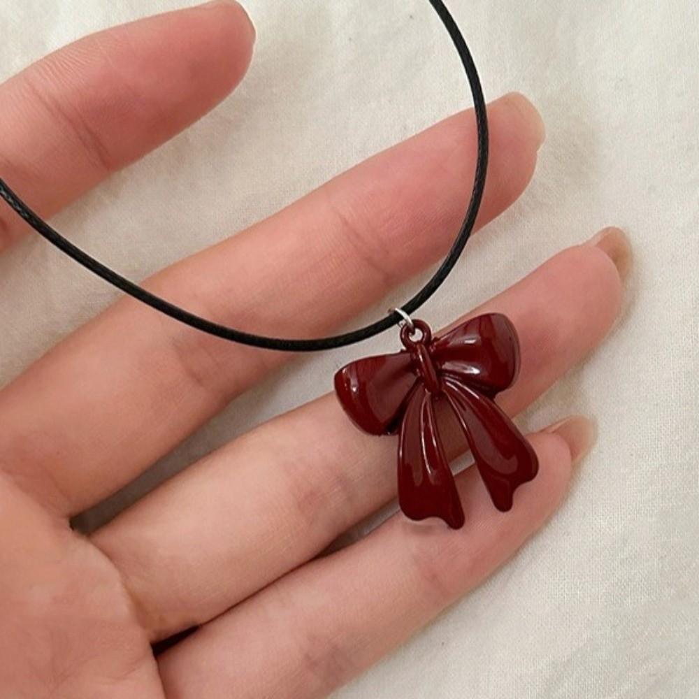 Sweet Bowknot Pendant Necklace Red Clavicle Chain Creative Leather Rope Necklace Women
