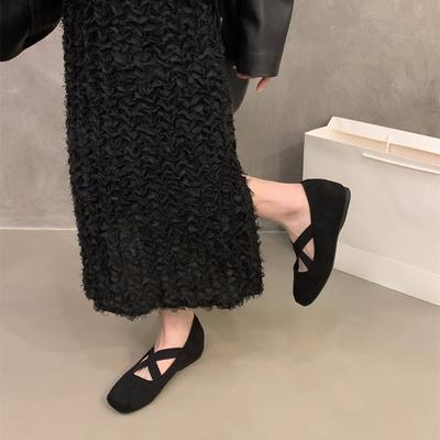 Французские туфли-лодочки на скрытой платформе красного цвета с леопардовым принтом из замши для женщин, обувь на весну и осень 2025 года, балетки для вечера