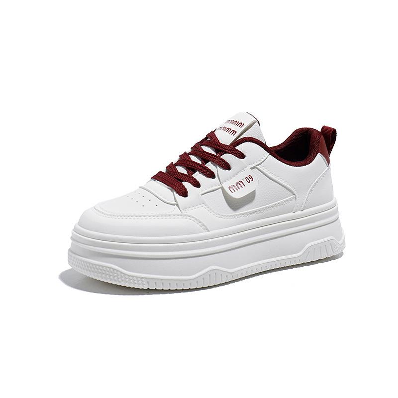 2025 весна маленькие белые туфли новая корейская версия женские студенческие туфли на платформе спортивные туфли для скейтбординга повседневные уличные туфли W2029