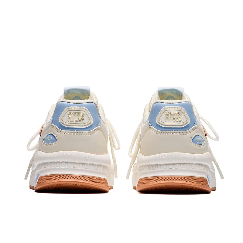 Sneakers ANTA Skate Shoes Women's Low-top Beige Yellow/Ivory White/Dust Blue